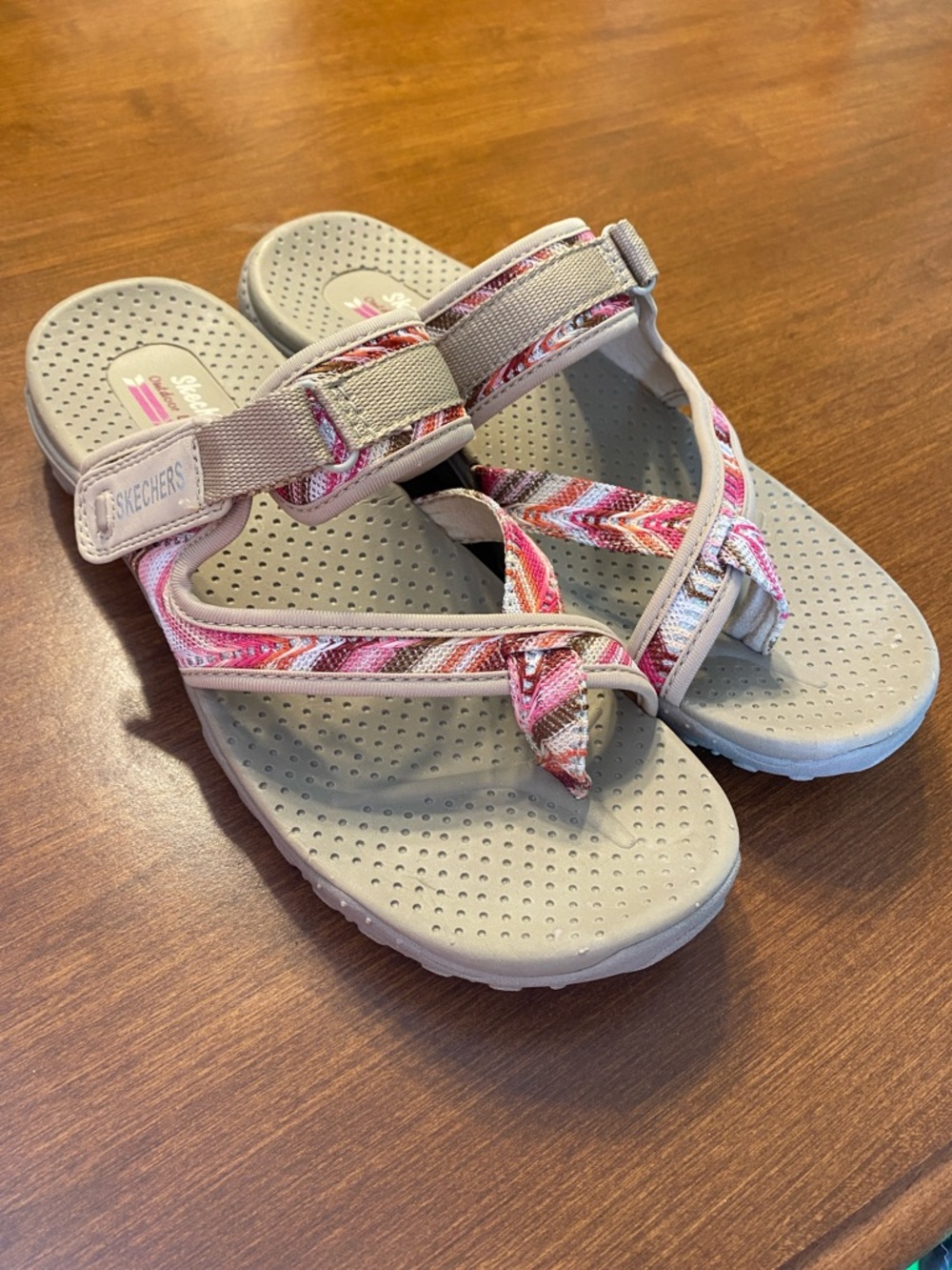 Skechers Women's Reggae Zig Swag Sandals